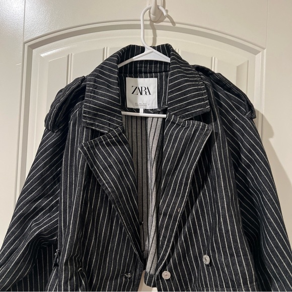 Zara Black pinstripe Denim Cropped belted Jacket Trench Style SZ L NWOT - Picture 8 of 14